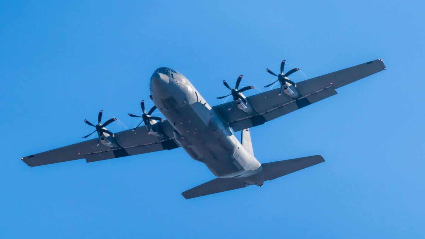 6 Ways to Improve Safety During Aircraft Movement 