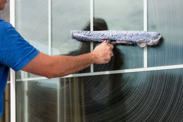 7 Ways to Prevent Cloudy Glass 